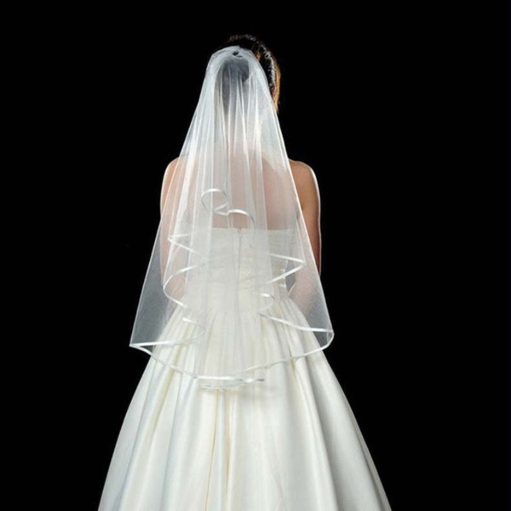 Bridal Veil IVORY Satin Edge NEW